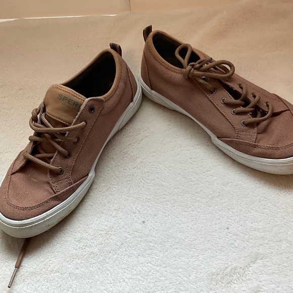 Sperry Men's Tan Canvas Sneakers - Picture 2 of 9